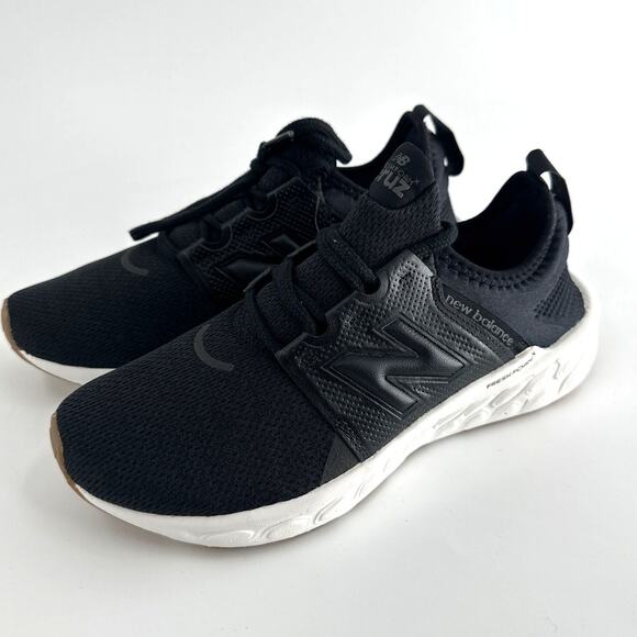 New Balance Black and White Athletic Shoes - Picture 4 of 12